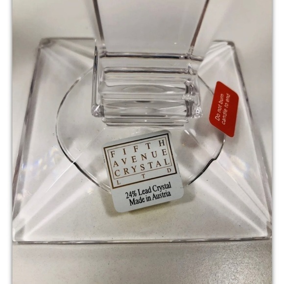 Fifth Avenue Crystal Ltd, 5 1/2 Pillar Candle stick Holder Pair - Picture 8 of 10